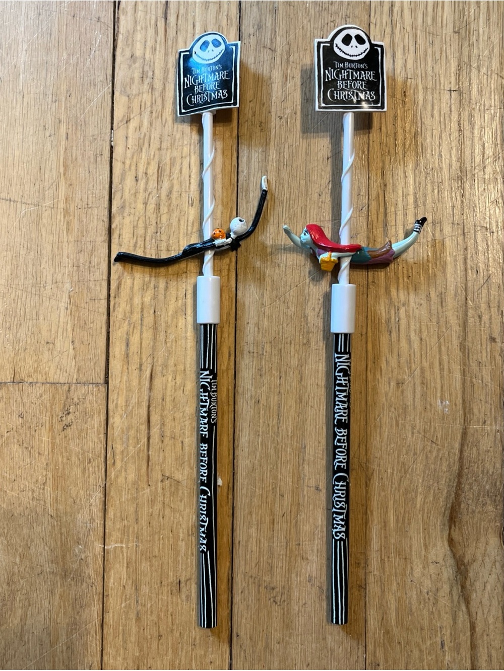 Vintage 1993 NEW Nightmare Before Christmas Jack & Sally pencil swirly toppers